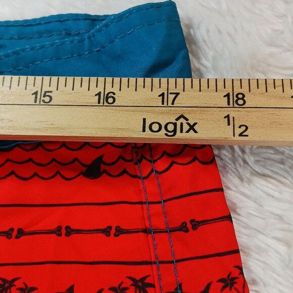 Carbon Men's 34 Tropical Print Board Shorts. Drawstring Tie, Side Pocket Red/Blu - Picture 6 of 9